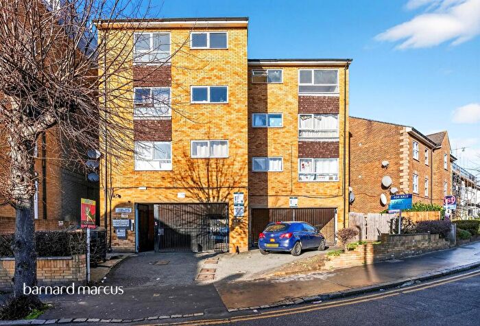 1 Bedroom Apartment For Sale In Oakfield Road, Croydon, CR0