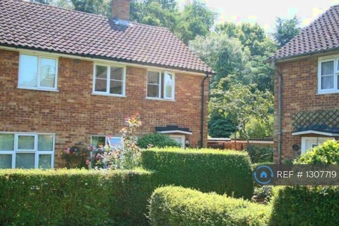 2 Bedroom Semi-Detached House To Rent In Little Dell, Welwyn Garden City, AL8
