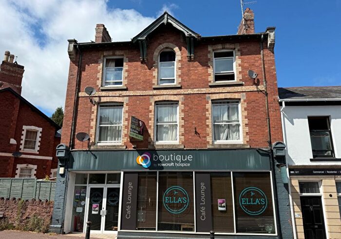4 Bedroom Flat For Sale In Flats -, Walnut Road, Torquay, Torbay, TQ2