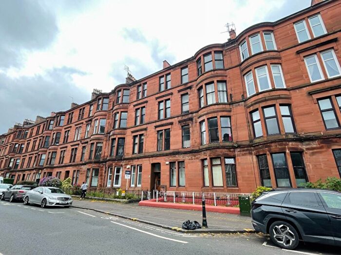3 Bedroom Flat To Rent In Highburgh Road, Glasgow, G12