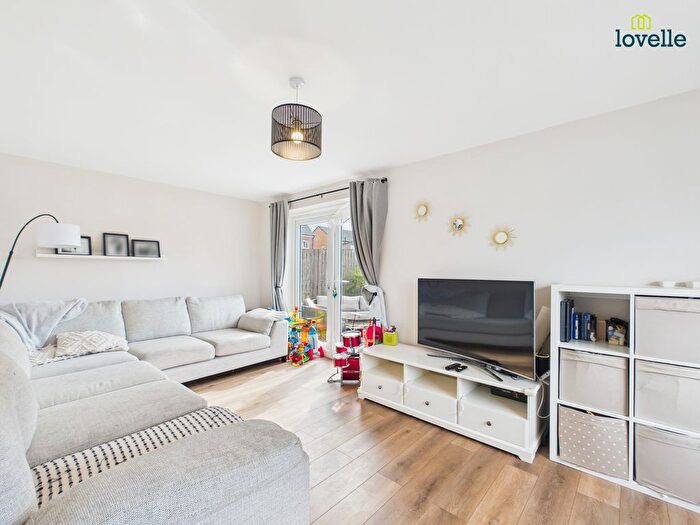 3 Bedroom Detached House For Sale In Reedbush Avenue, Lincoln, LN2