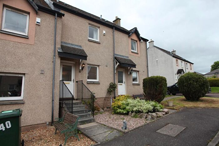 2 Bedroom Terraced House To Rent In Limefield, Gilmerton, Edinburgh, EH17