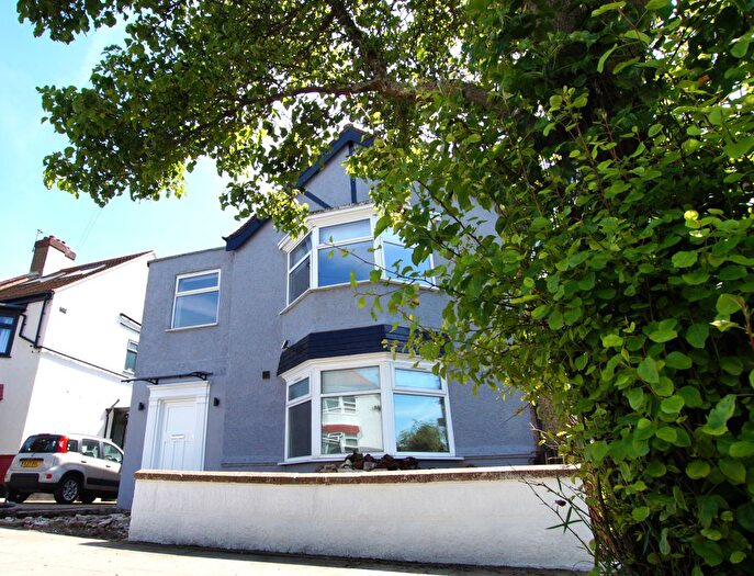 4 Bedroom Semi-Detached House To Rent In Devonshire Hill Lane, London, N17