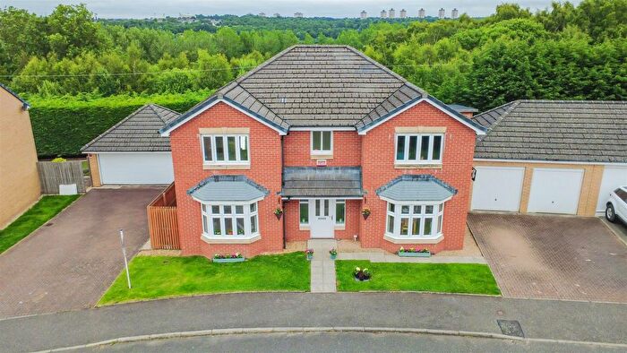 5 Bedroom Detached House For Sale In Shearer Avenue, Ferniegair, Hamilton, ML3