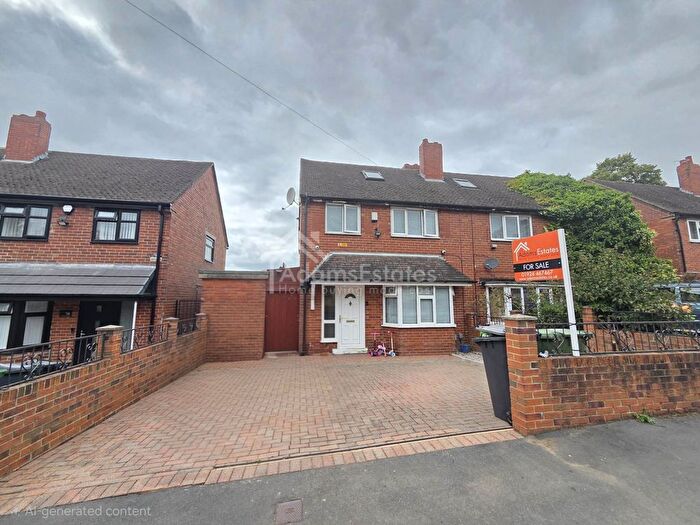 2 Bedroom Semi-Detached House For Sale In Moorcroft Drive, Dewsbury, WF13