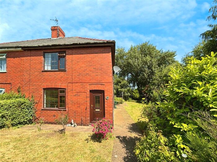 3 Bedroom Semi-Detached House For Sale In Park Avenue, West Cowick, Goole, East Yorkshire, DN14