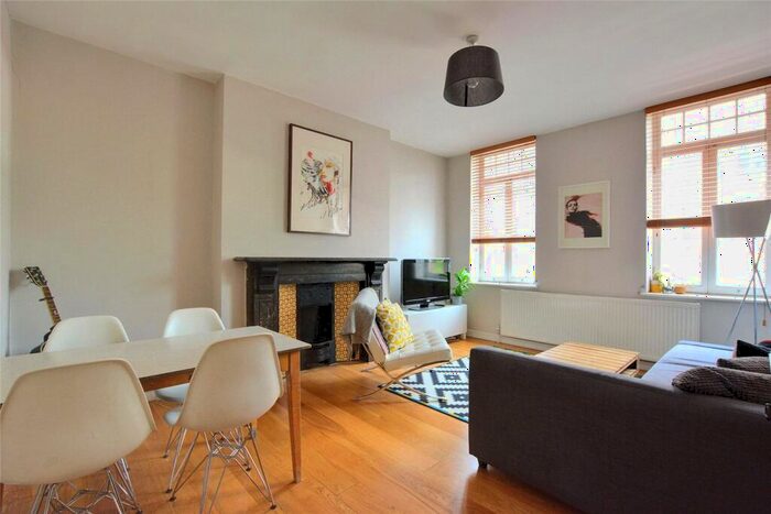 2 Bedroom Apartment To Rent In Francis Dodd Court, Cresswell Park, London, SE3