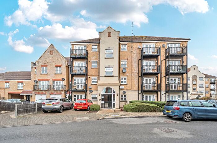 2 Bedroom Flat For Sale In Tudor House, Rose Bates Drive, London, NW9