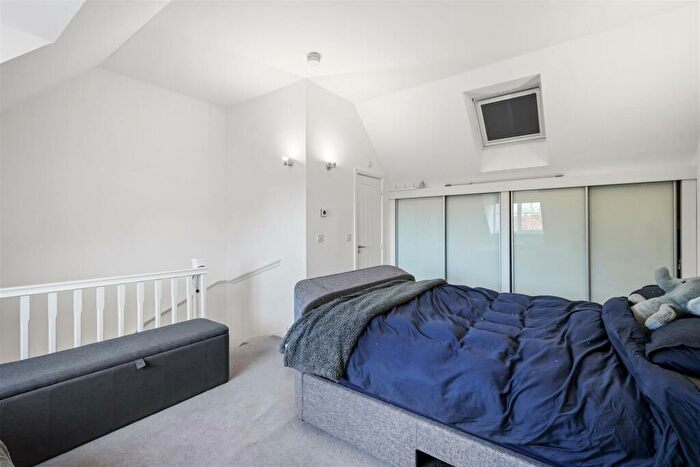 3 Bedroom End Of Terrace House For Sale In Kingfisher Road, Sprowston, NR7