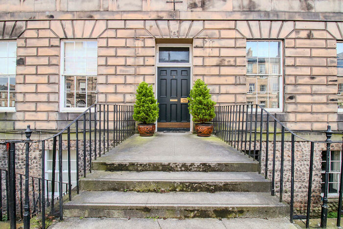 2 Bedroom Flat To Rent In Great King Street, Edinburgh, Midlothian, EH3