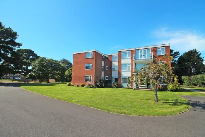 2 Bedroom Flat To Rent In Addington Court, Keats Avenue, Milford On Sea, Lymington, Hampshire, SO41