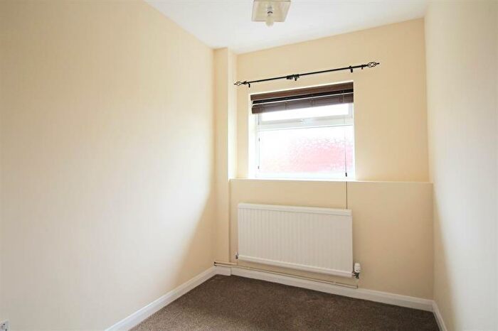 2 Bedroom Bungalow To Rent In Primrose Crescent, NR7