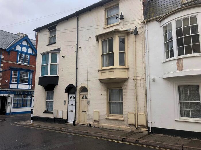 1 Bedroom Flat To Rent In East Street, Weymouth, DT4