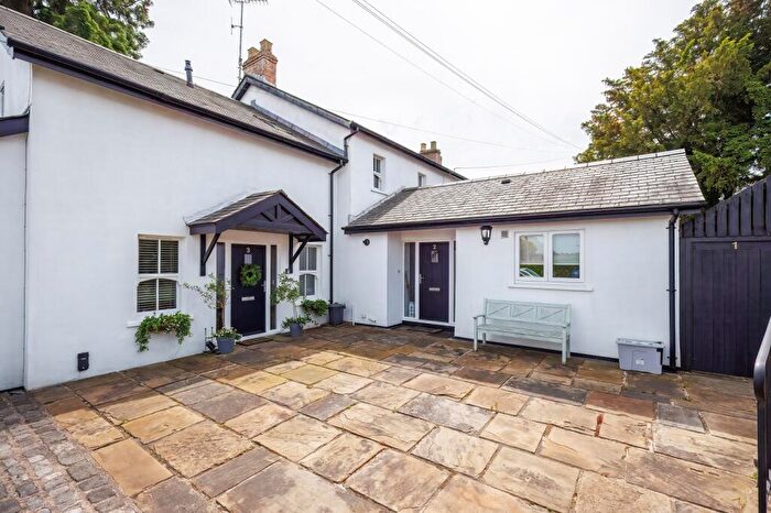 2 Bedroom Flat For Sale In Elm Grove House, Elm Grove Road, Dinas Powys, South Glamorgan., CF64