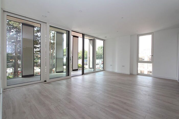 2 Bedroom Flat To Rent In College Road, Perceval Square, HA1