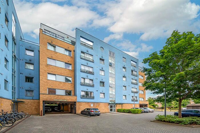 2 Bedroom Apartment To Rent In Miles Close, London, SE28