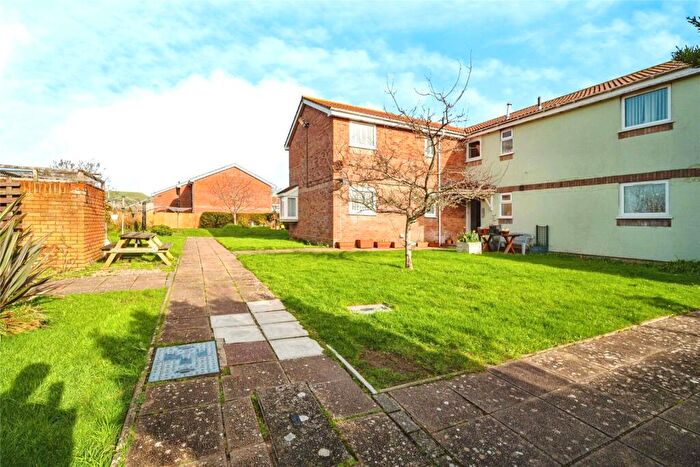 1 Bedroom Flat For Sale In The Doves, Weymouth, DT3