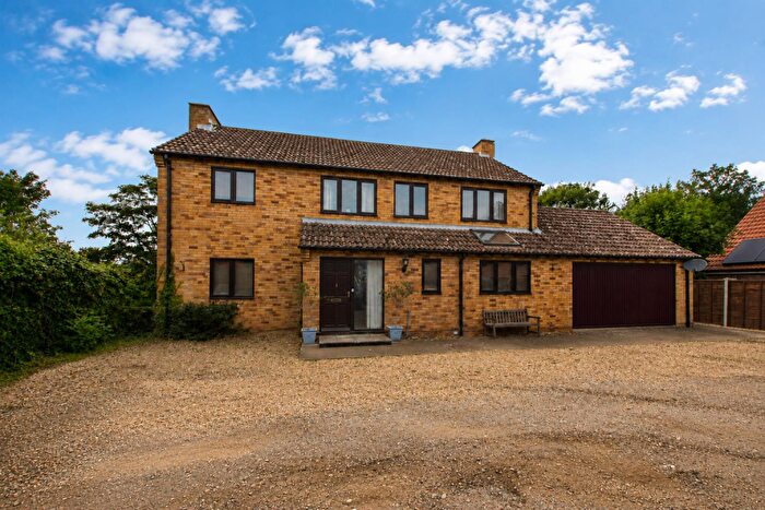 4 Bedroom Detached House For Sale In Wings Road, Lakenheath, IP27