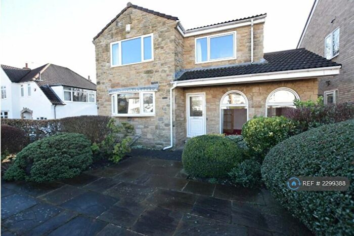 5 Bedroom Detached House To Rent In Adel Park Gardens, Leeds, LS16