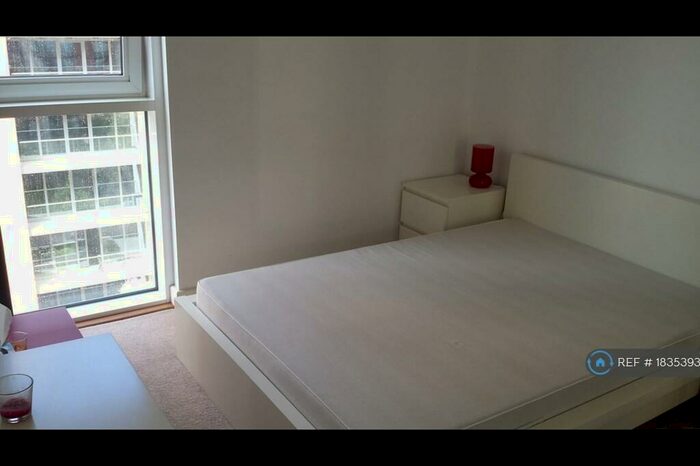1 Bedroom Flat To Rent In Adriatic Apartments, London, E16