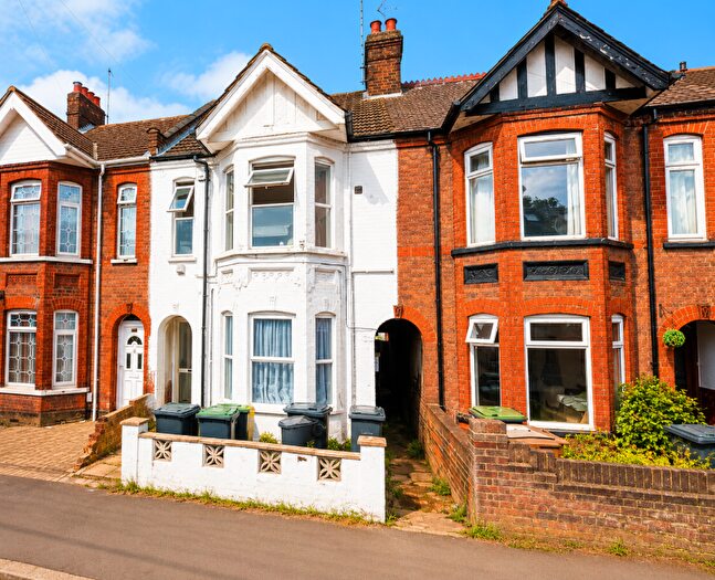 1 Bedroom Flat To Rent In Beechwood Road, Luton, LU4
