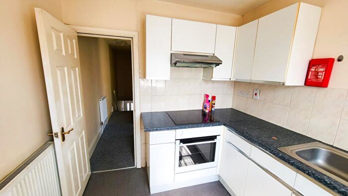 1 Bedroom Flat To Rent In First Floor Flat, Rockingham Road, Wheatley, Doncaster, DN2