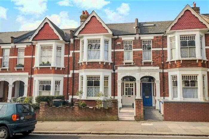 Studio To Rent In Milman Road, London, NW6