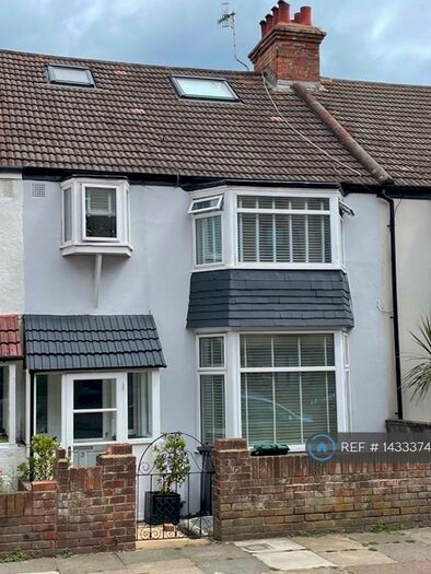 4 Bedroom Terraced House To Rent In Saxon Road, Hove, BN3