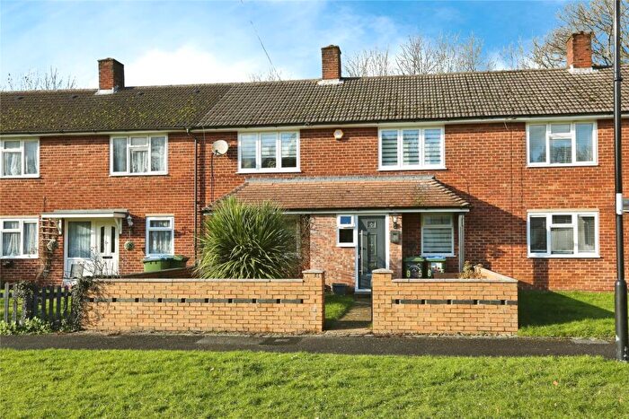 4 Bedroom Terraced House For Sale In Cheriton Avenue, Southampton, Hampshire, SO18