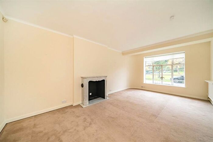 5 Bedroom Flat To Rent In Heath Rise, Putney, SW15