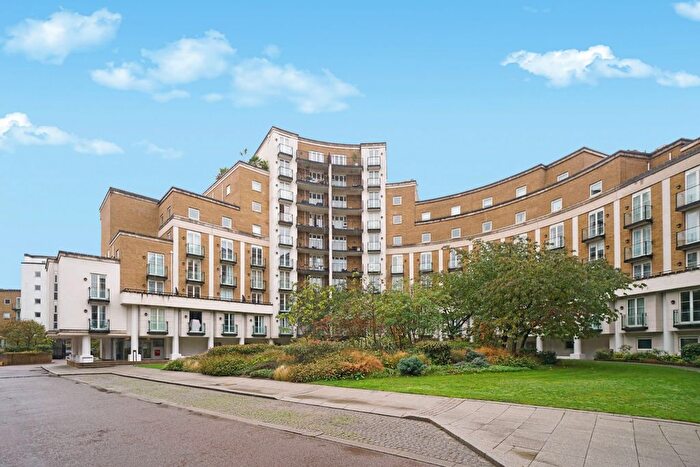 2 Bedroom Flat To Rent In Annes Court, Palgrave Gardens, NW1