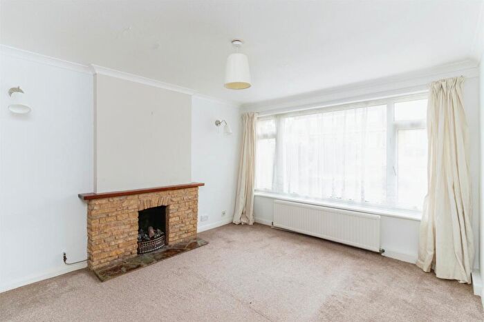 4 Bedroom Detached House For Sale In Rivermead Road, Exeter, EX2