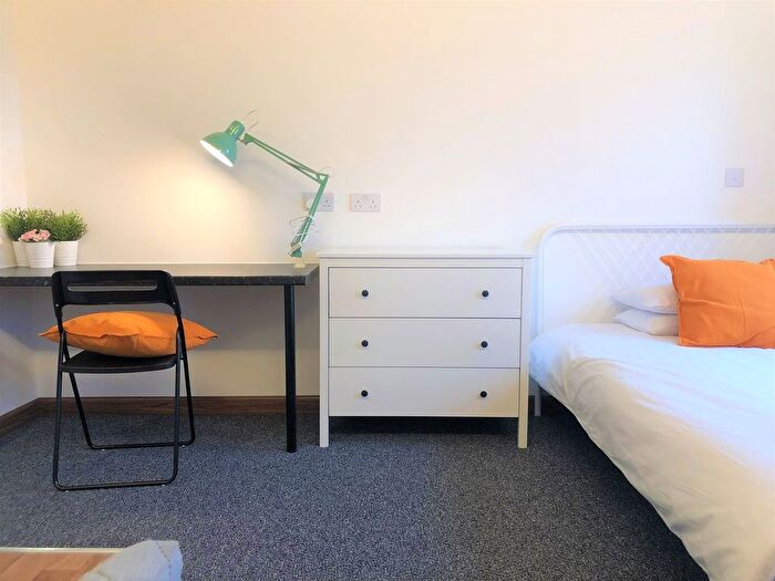 1 Bedroom Studio To Rent In Charter Avenue, Coventry, CV4