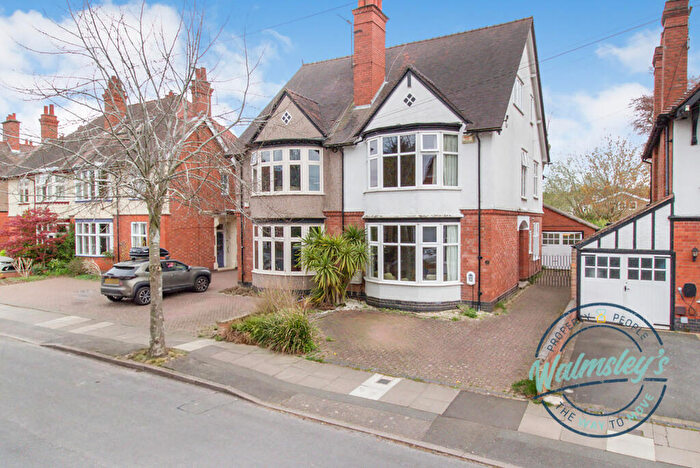 5 Bedroom Semi Detached House For Sale In Styvechale Avenue, Earlsdon, Coventry, CV5