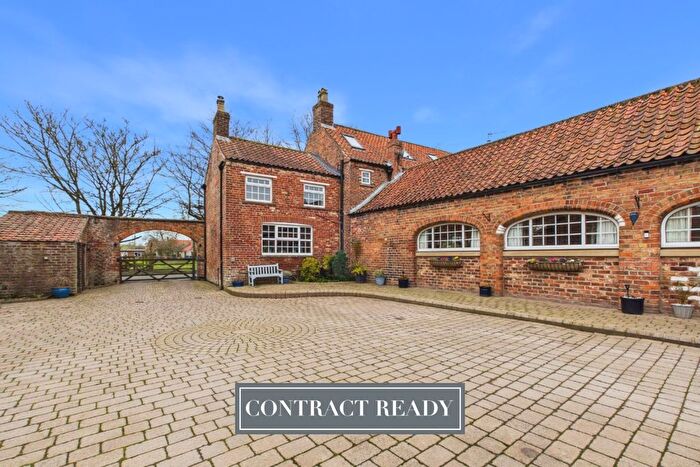 6 Bedroom Detached House For Sale In West End, Kilham, Driffield, YO25