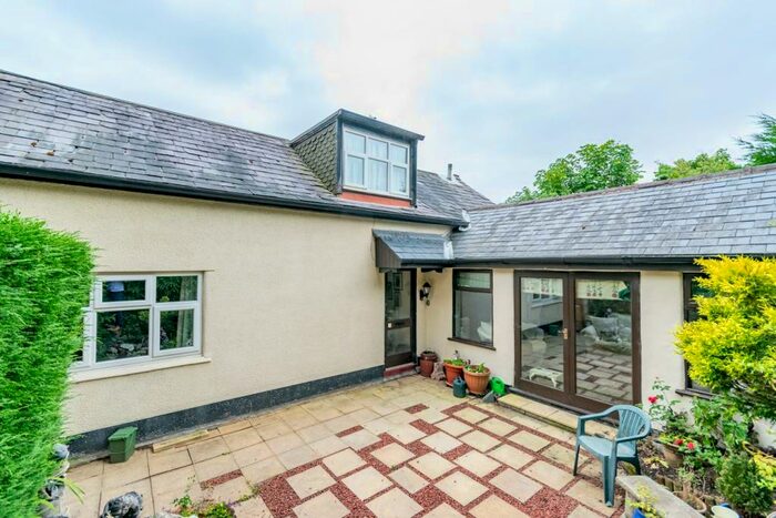 3 Bedroom Coach House To Rent In Clifton Drive, Lytham, FY8