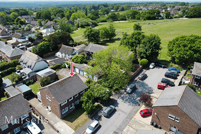 3 Bedroom Semi Detached House For Sale In Hannams Close, Lytchett Matravers, Poole, BH16