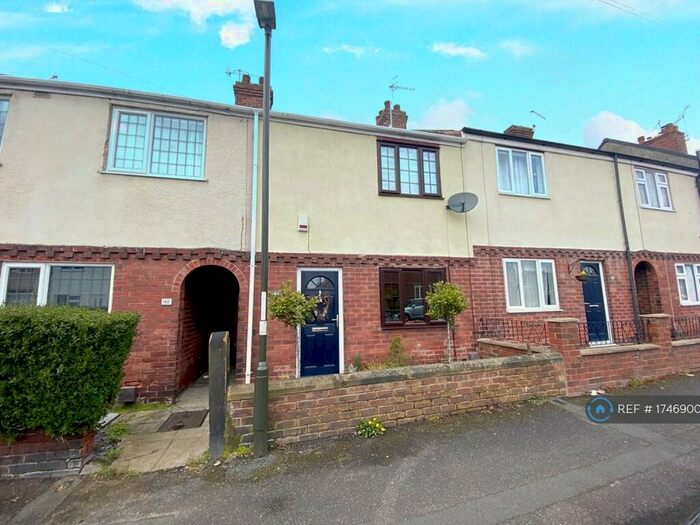 2 Bedroom Terraced House To Rent In School Board Lane, Chesterfield, S40