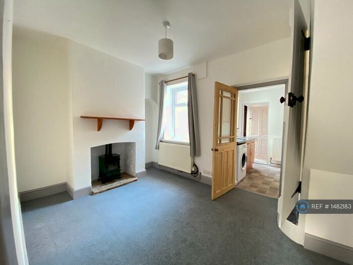 2 Bedroom Terraced House To Rent In Kilcattan Street, Cardiff, CF24