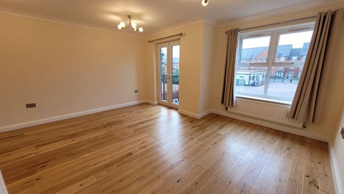 4 Bedroom Terraced House To Rent In Coopers Gate, Banbury, Oxon, OX16