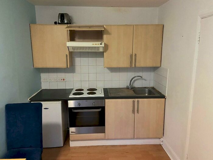 Studio To Rent In Barnsbury Road, London, N1