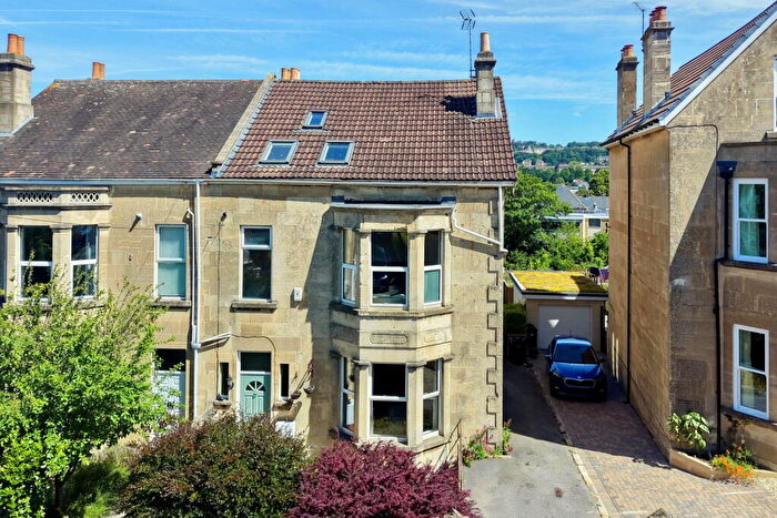 5 Bedroom Semi Detached House For Sale In Lower Oldfield Park, Bath, BA2