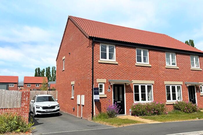 3 Bedroom Semi-Detached House To Rent In Colchester Road, Thorp Arch, LS23