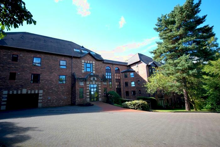 2 Bedroom Flat To Rent In Cloister Garth, South Gosforth, Newcastle Upon Tyne, NE7