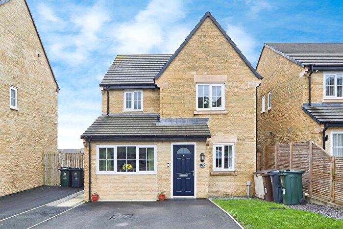4 Bedroom Detached House For Sale In Meadowlands, Allerton, Bradford, BD15