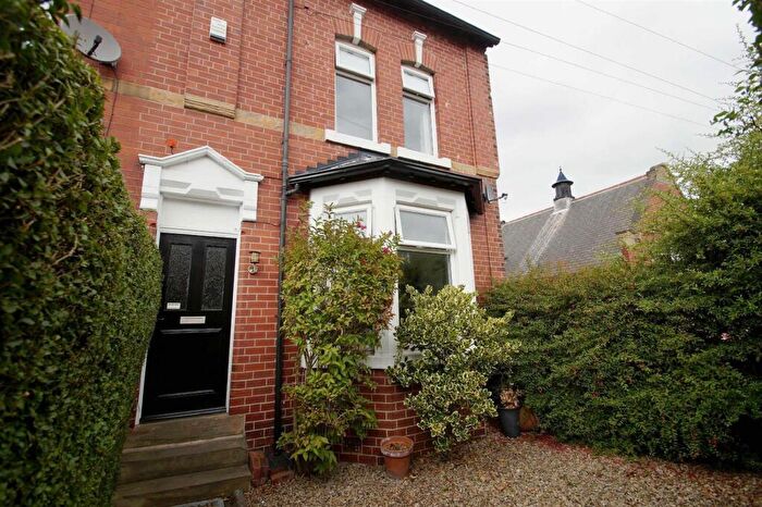 3 Bedroom Terraced House To Rent In Haigh Road, Rothwell, Leeds, LS26