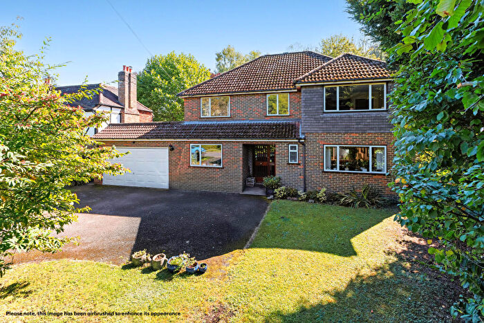 4 Bedroom House For Sale In Dome Hill, Caterham, CR3
