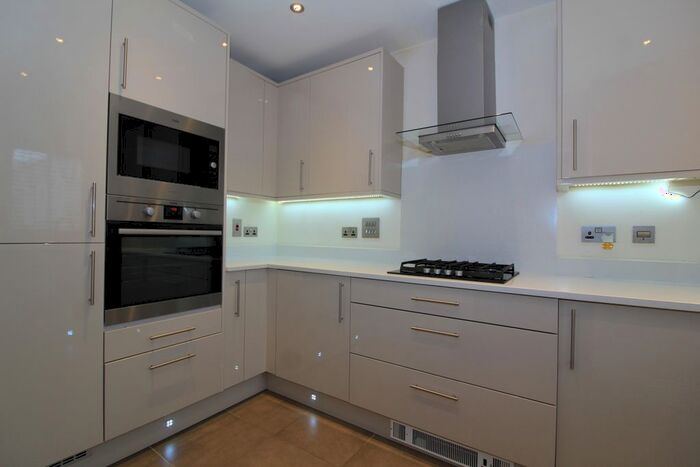 3 Bedroom Terraced House To Rent In Pintail Way, Maidenhead, SL6