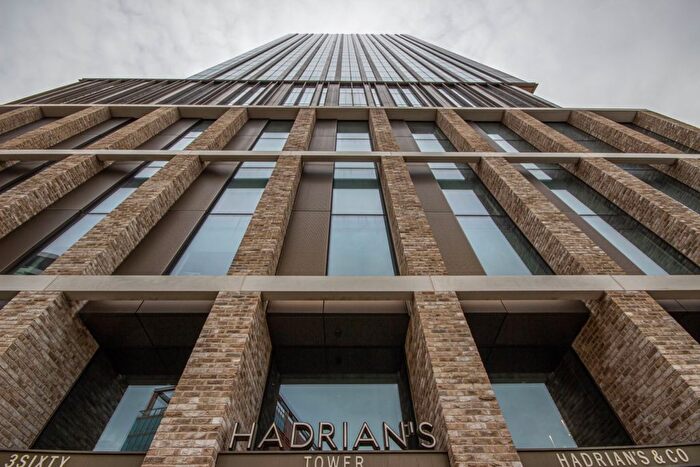 2 Bedroom Flat To Rent In Hadrians Tower, Rutherford Street, Newcastle Upon Tyne, Northumberland, NE4