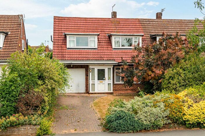 4 Bedroom Semi-Detached House For Sale In The Avenue, Hertford, SG14